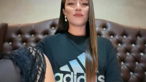 Alison Kloss online show from May 19, 2:07 am