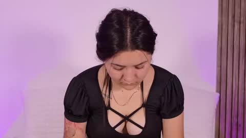 Maddy online show from November 13, 8:00 pm