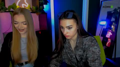 maddy moah online show from March 24, 12:33 pm