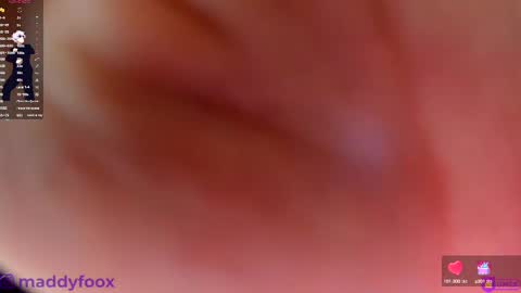 Maddy Foox online show from March 8, 9:40 pm