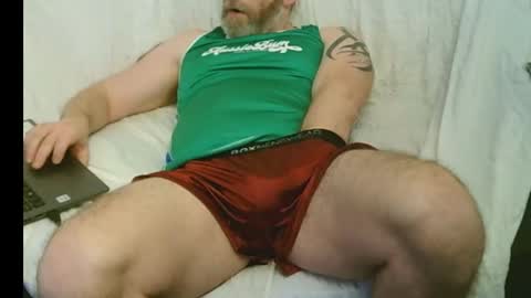 made4pleasure online show from February 4, 4:33 pm