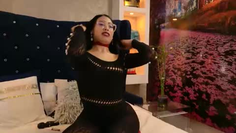 Madelene hills online show from March 8, 4:05 am