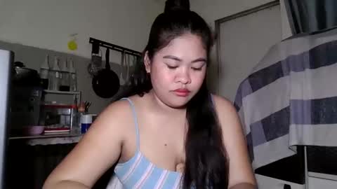 madelline2001 online show from June 7, 6:51 am