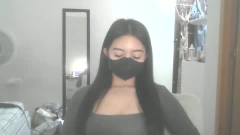 Madi online show from March 28, 2:51 pm