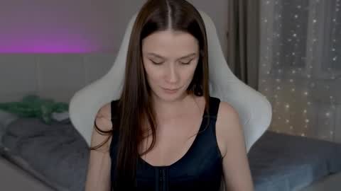 Madi Soon online show from October 7, 6:26 pm