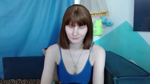 Elizabeth online show from October 15, 2:04 am