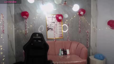 Mady online show from February 22, 1:03 pm