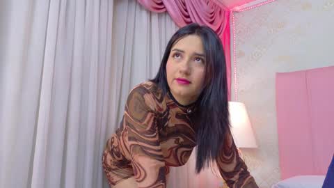   online show from March 10, 12:06 pm