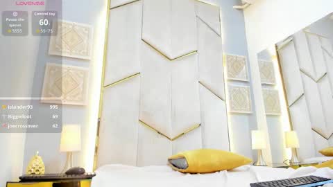 Maddy online show from March 8, 2:04 am