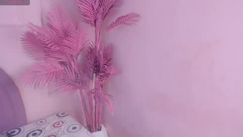 madyscarlett online show from October 15, 1:56 pm