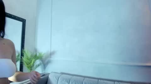 madyscarlett online show from November 4, 1:45 pm