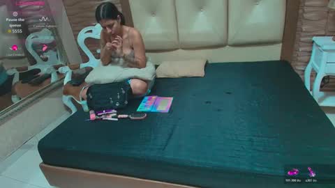 madyscarlett online show from November 28, 12:12 pm