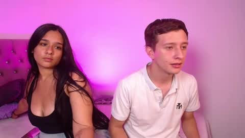 mae and nathan online show from May 27, 2:41 am