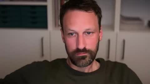 maenu_69 online show from April 3, 9:55 pm