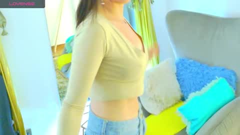 magali online show from October 12, 5:26 pm