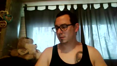 magfrauenfuesse online show from February 5, 12:27 pm