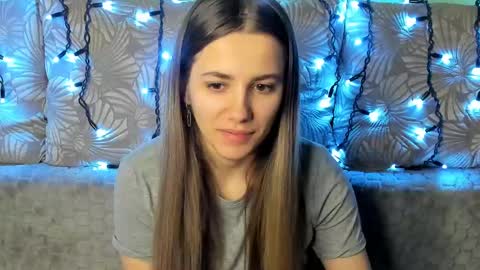 Maggie online show from March 2, 5:33 am