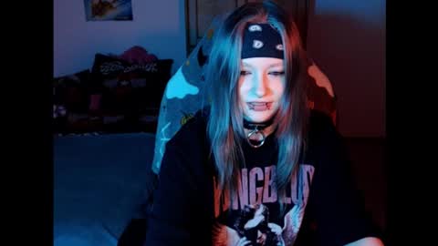 Magdalene Swaggy online show from February 28, 6:01 pm