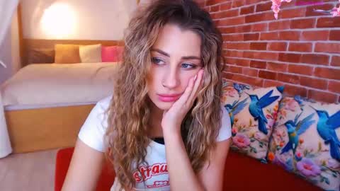 Hypnotizing online show from February 3, 6:22 am