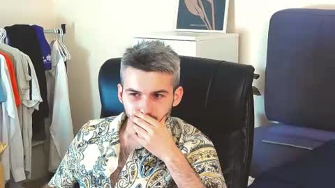 magic_storms online show from July 20, 8:32 pm