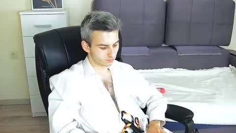 magic_storms online show from August 5, 10:51 pm