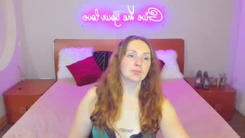 Lili and Bella online show from March 19, 7:36 am