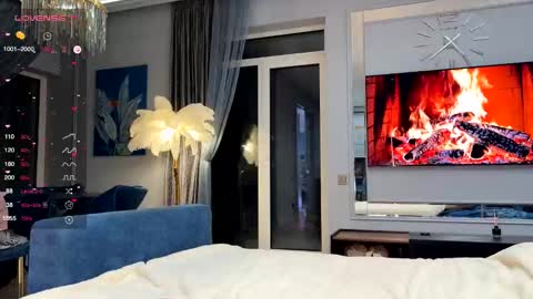 magicpeaach online show from February 18, 4:51 pm