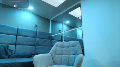 M A G I C  online show from December 1, 2:59 pm