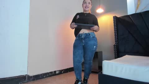 MAHIA online show from February 28, 1:48 pm