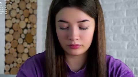 Lucy online show from February 9, 2:15 am