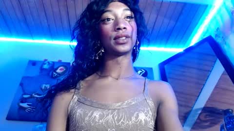 Bella Maidi online show from March 12, 11:33 pm