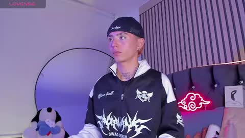 maiky_cooper01 online show from July 21, 3:30 am