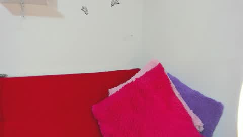 mailyn bakerrr  online show from March 5, 8:40 pm