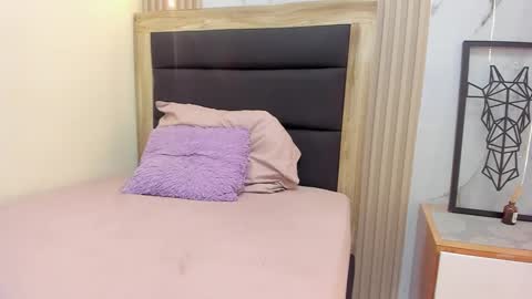 MAIRA online show from October 22, 1:46 pm