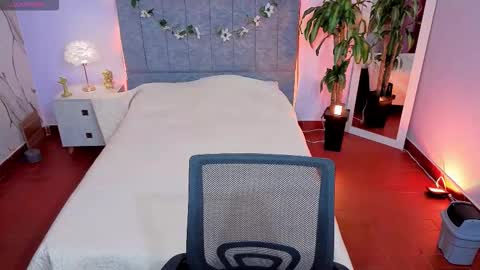 MAITE STONE1 online show from February 26, 3:10 am