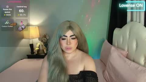 majestydannaxx online show from May 28, 3:37 am