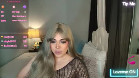 majestydannaxx online show from November 24, 6:45 am