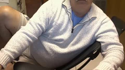 majormike34 online show from October 24, 1:01 pm