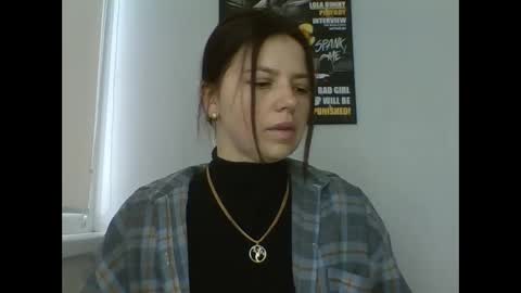 make_mesmile online show from April 16, 6:13 am