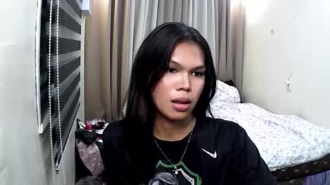 SWEET KEANA online show from October 8, 10:10 am