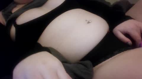 makemewatch online show from March 4, 3:47 am