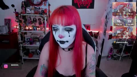 Snapshot of makii_33 chatting on October 24, 11:16 pm ...  ... online show from October 24, 11:16 pm