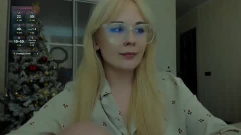 Kate online show from March 4, 6:38 pm