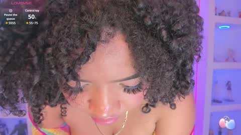 Snapshot of malaikabrown chatting on February 12, 6:30 pm online show from February 12, 6:30 pm