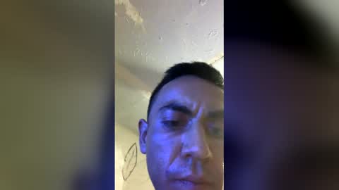 malcomarsa online show from May 26, 12:44 pm