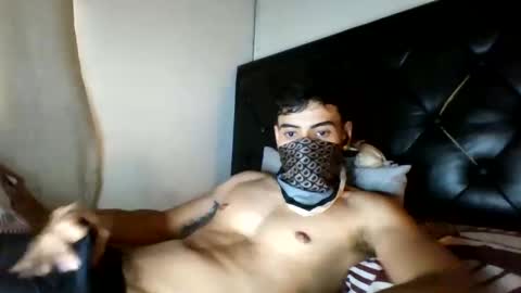 malekthick online show from June 9, 9:03 pm