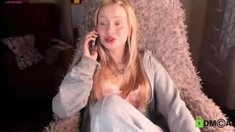 Malena online show from April 19, 11:00 am