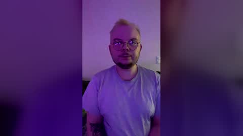 malfoj374328 online show from December 3, 11:05 pm