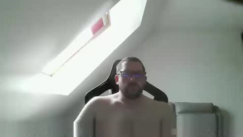 breton online show from October 29, 10:17 am