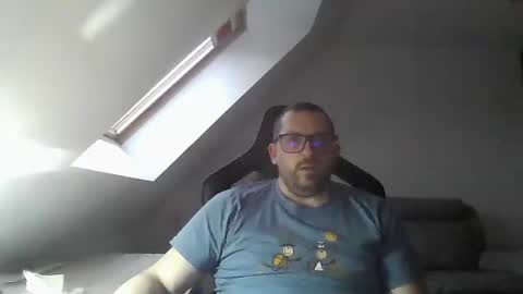 breton online show from January 19, 4:36 pm